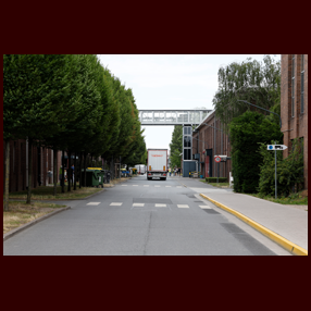Hanover factory lane (JPG, RGB, 4000x2649)